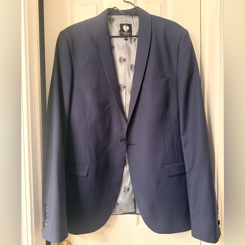 Elegant Men's Blue Blazer